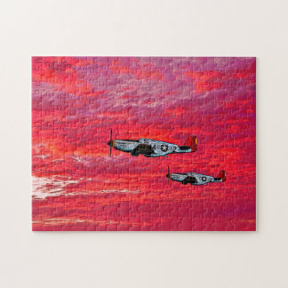 "Queues rouges puzzle dans coucher du soleil"