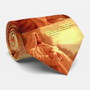 Qu'ils louent le nom du Seigneur... Cravate