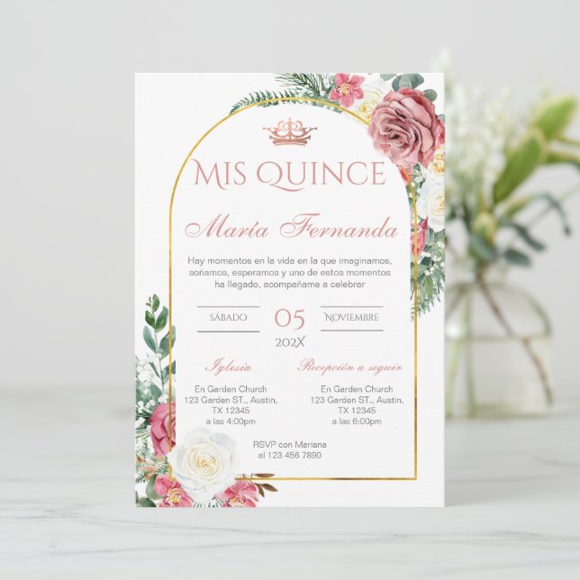 Quinceñera Invitation en espagnol rose floral (Debout devant)