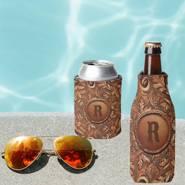 Rafraichisseur De Bouteilles Occidental Outils en cuir Impression personnalisée (Western Tooled Leather Collection 
Custom Initial Can or Bottle Cooler)