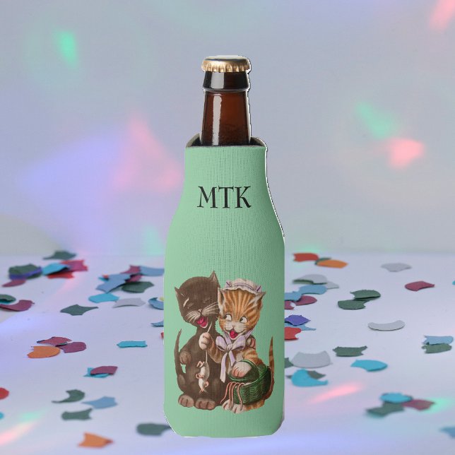 Rafraichisseur De Bouteilles Panier cadeau Rat Chats vintages (Cute Cat couple sharing rats from basket on mint green drink bottle cooler.)