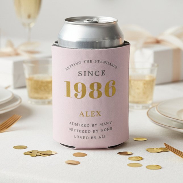 Rafraîchisseur Pour Canette 40e anniversaire Cadeau 1986 Élégant Personnalisé (1986 pink can cooler with white background)