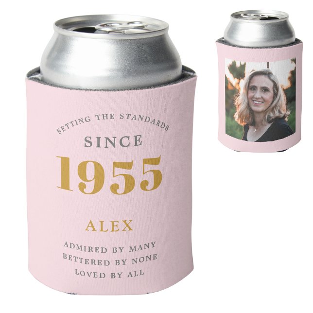 Rafraîchisseur Pour Canette 70e anniversaire Nom 1955 Chic rose Grey Photo (Pink personalized 70th birthday can cooler with custom photograph and name )