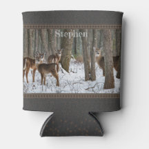 Cerfs et Pinecones d'hiver