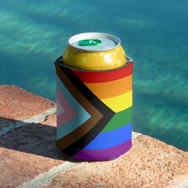 Rafraîchisseur Pour Canette Drapeau de fierté Progress Pride de SlipperyJoe si (Piscine in situ)