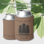 Rafraîchisseur Pour Canette Fir Brown personnalisé fin de semaine de baccalaur<br><div class="desc">Fir Brown personnalisées Bachelor Week-end Can Cooler Personnalisé Can Coolers sont les gardiens parfaits pour vos amis de se souvenir de votre journée spéciale. Bravo à une fête de célibataire amusante et mémorable ! Ajoutez votre libellé personnalisé à cette conception à l'aide des cases "Modifier ce modèle de conception" situées...</div>