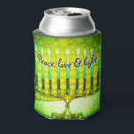 Rafraîchisseur Pour Canette Green Hanoukka Menorah Peace Love Light Moderne<br><div class="desc">"Paix, amour et lumière." Une citation calligraphie, superposant une photo de gros plan d'une menorah d'art brillante, colorée, verte et jaune, vous aide à inaugurer les vacances d'Hanoukka dans le style. Sentez la chaleur et la joie de la saison des Fêtes chaque fois que vous vous détendez avec votre boisson...</div>