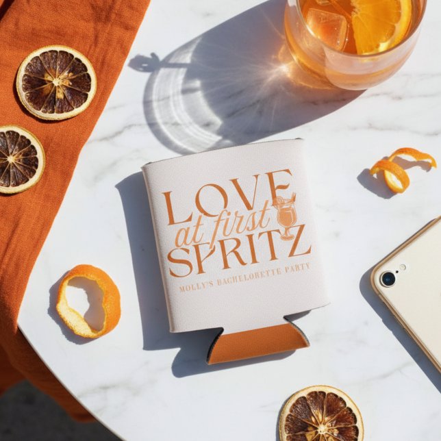 Rafraîchisseur Pour Canette Love at First Spritz Bachelorette (Love at First Spritz Bachelorette Can Cooler
)