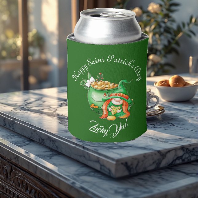 Rafraîchisseur Pour Canette Lucky You Gnome Saint Patrick's Day Pot Of Gold (Lucky You Gnome Saint Patrick's Day Pot Of Gold Can Cooler)