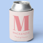 Rafraîchisseur Pour Canette Maid of Honor Pink Monogramme Nom<br><div class="desc">La typographie moderne minimaliste monogramme design qui peut être modifié pour personnaliser. Parfait pour remercier votre bonne d'honneur pour toute l'aide et le soutien qu'elle a apportés pour rendre votre mariage extraordinaire.</div>