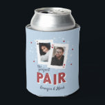Rafraîchisseur Pour Canette Perfect Pair Casino Theme Couples Photo<br><div class="desc">Parfait pour les amateurs de poker ou de soirée casino, les dîners de répétition, les douches en couple ou les mariages, notre casinos personnalisé peut refroidir disposent d'une paire de cartes de jeu avec les photos et initiales du couple, et "la paire parfaite" dans le style rétro Vegas lettering. Ajoutez...</div>