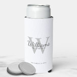 Rafraîchisseur Pour Canette Slim Le nom et le monogramme des développeurs de script<br><div class="desc">Ajoutez une touche personnelle à votre mariage avec des groomsmen personnalisés peut refroidir. Ce peut refroidir caractéristiques personnalisées groomsman's nom dans le style de police de script classique gris avec des détails mariages dans le style de police serif classique gris et monogramme dans le style de police serif classique gris...</div>