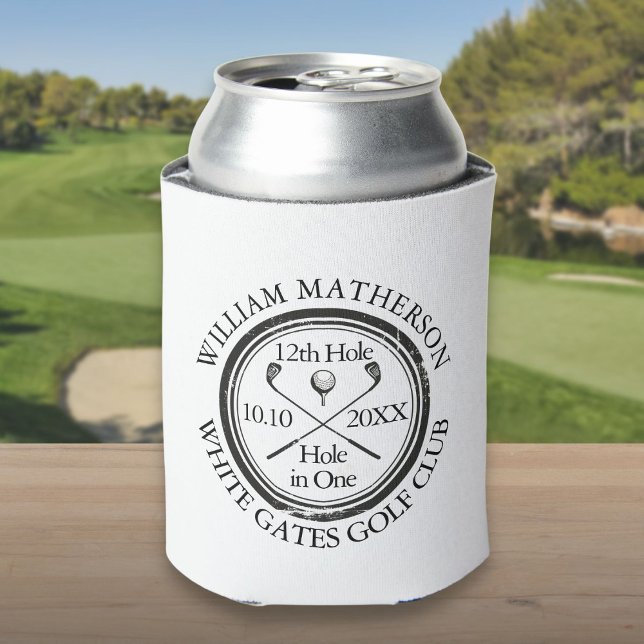 Rafraîchisseur Pour Canette Trou de golf en un classique personnalisé (Golf Hole in One Classic Personalized Can Cooler)
