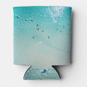 Rafraîchisseur Pour Canette Vue aérienne des surfeurs, océan clair.