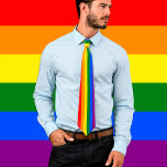Rainbow Business Cravate & Fierté Rainbow Flag / L<br><div class="desc">Cravate (business) : Rainbow Flag & Pride,  communauté LGBT / symbole genre des mouvements sociaux lesbiennes,  gays,  bisexuels,  transgenres,  queer.</div>