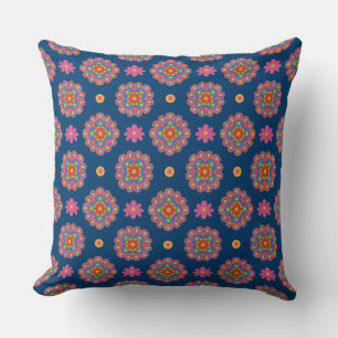 Rangoli, Fleurs et Pois sur Coussin bleu