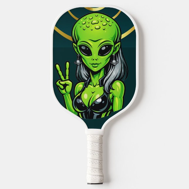 Raquette de Pickleball Alien Féminin (“When worlds collide… on the court.”)