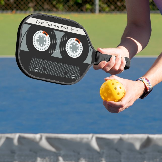 Raquette De Pickleball Bande Casette Retro texte personnalisé (Insitu)