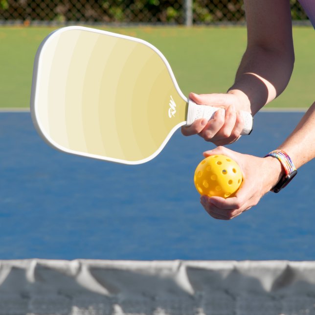 Raquette De Pickleball Cercles concentriques de couleur jaune rétro (Insitu)