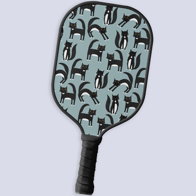Raquette De Pickleball Chats Tuxedo noirs et blancs (Black and white tuxedo cat pattern pickleball paddle for animal lovers)
