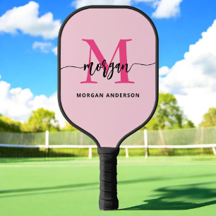 Raquette De Pickleball Chaud rose moderne Script Girl Monogramme Nom