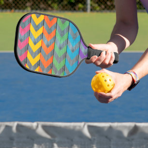 Raquette De Pickleball Chevron Motif On Wood Texture par Shirley Taylor