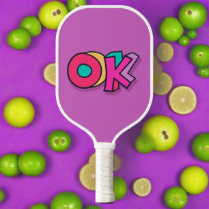 Raquette De Pickleball Cool élégant "OK" Bold Purple Colorful Sports
