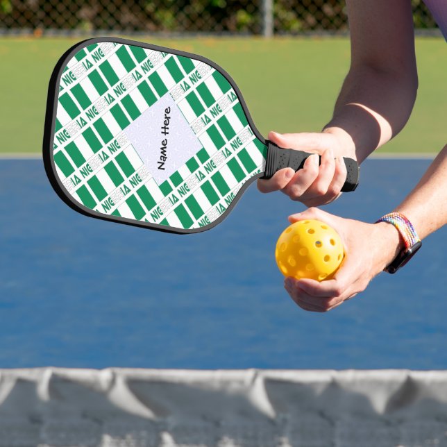 Raquette De Pickleball Could you please provide the sentence in German th (Insitu)