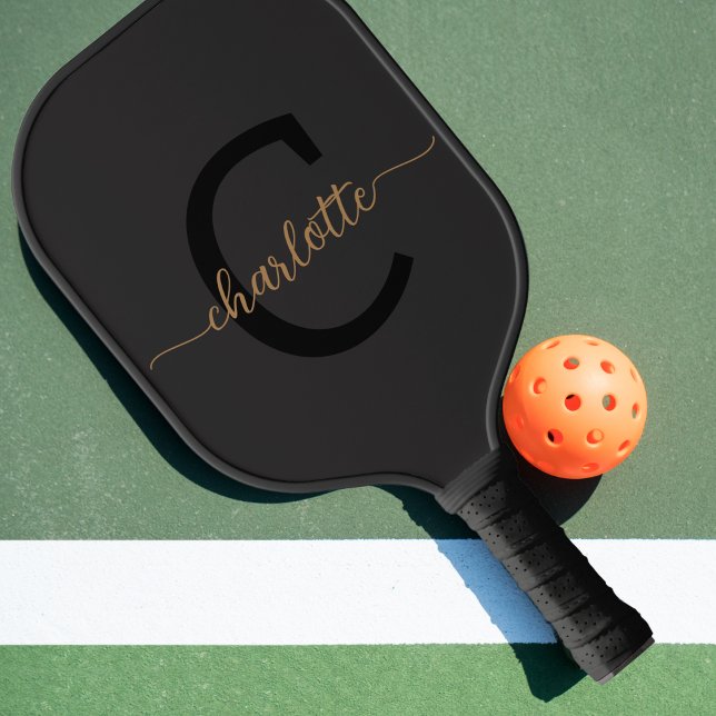 Raquette De Pickleball Élégant Monogramme Noir Nom du script d'or (monogrammed black and gold pickleball paddle)