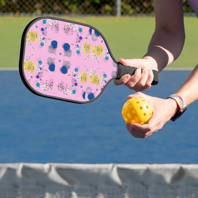 Raquette De Pickleball Fleurs abstraites modernes chic sur rose (Insitu)