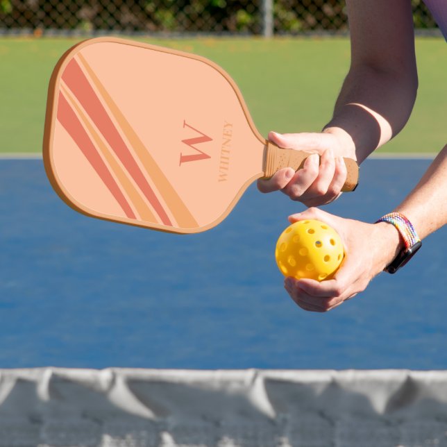 Raquette De Pickleball Fun Strips Monogramme Nom Peach Orange (Insitu)
