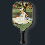 Raquette De Pickleball La famille Monet dans son jardin Edouard Manet<br><div class="desc">La famille Monet dans leur jardin. Edouard Manet. Paysage estival. Une femme en belle robe et casquette est assise dans le jardin sous un arbre sur l'herbe. Un garçon est assis sur l'herbe à proximité. Reproduction d'oeuvres d'art célèbres dans le domaine public.</div>