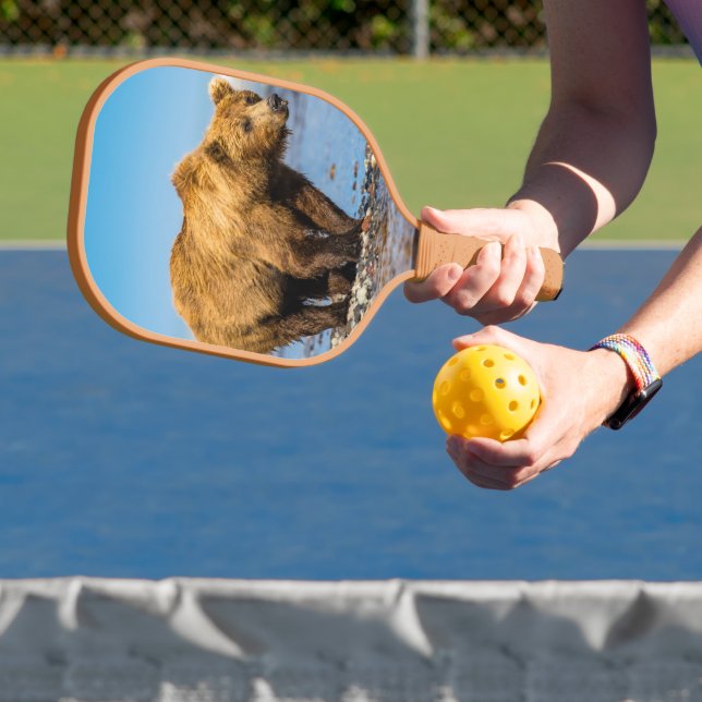 Raquette De Pickleball Maman ours regarde ses deux enfants (Insitu)