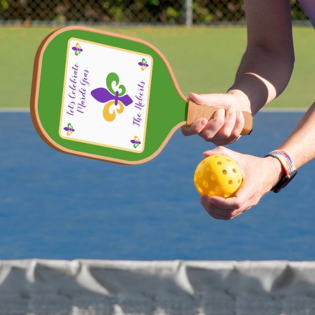 Raquette De Pickleball Mardi Gras NAME Green Gold Purple Fleur de Lis (Insitu)