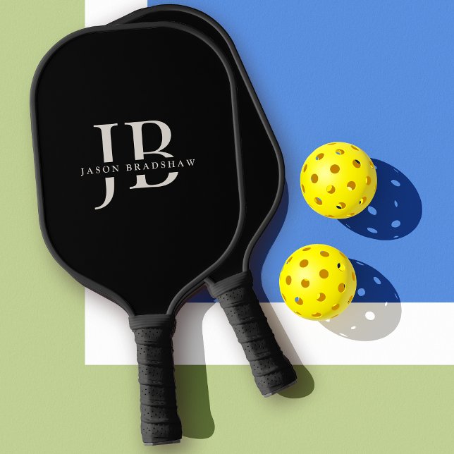 Raquette De Pickleball Monogramme élégant classique et nom noir (Personalize with your name and initials.)