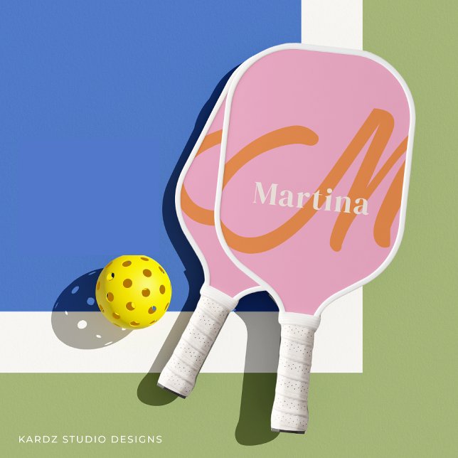 Raquette De Pickleball Monogramme orange rose personnalisé initial (Créateur téléchargé)
