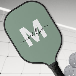 Raquette De Pickleball Monogramme personnalisé moderne vert sauge nom