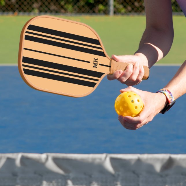 Raquette De Pickleball monogramme Tan et bandes noires (Insitu)