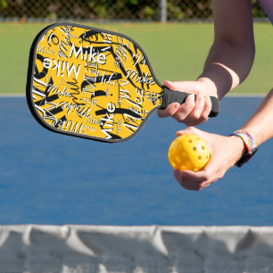 Raquette De Pickleball Nom de chevauchement répété sur tout le jaune