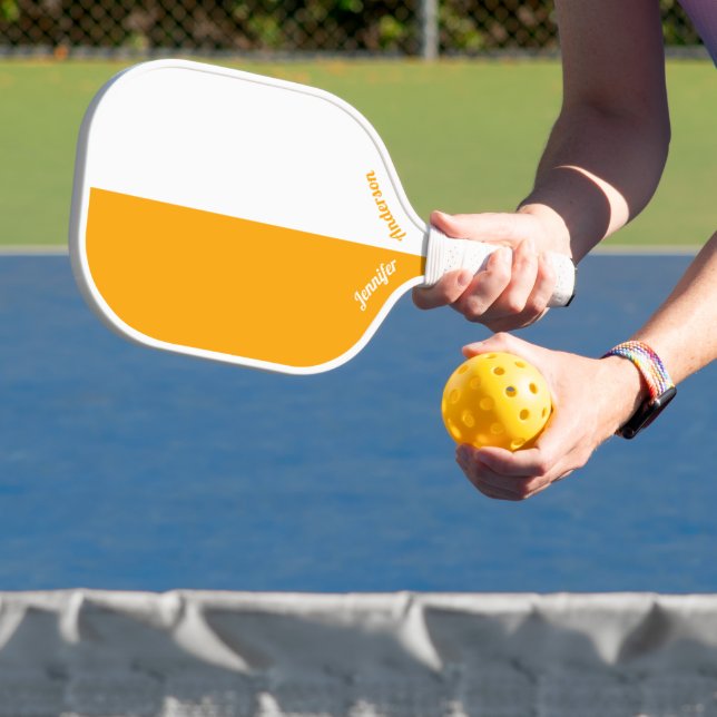 Raquette De Pickleball Orange personnalisé et blanc (Insitu)