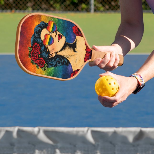 Raquette De Pickleball Plus de fierté moins de préjugés Mois de la fierté (Insitu)
