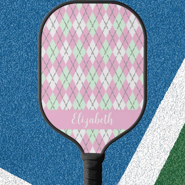 Raquette De Pickleball Rose et vert argyle prépa nom moderne personnalisé (Créateur téléchargé)