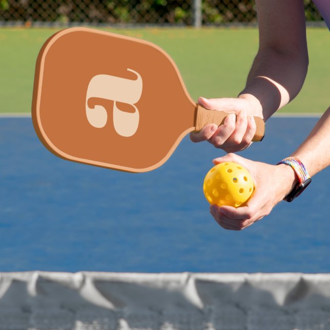 Raquette De Pickleball Simple Boho Terracotta Monogramme Initiale Rétro G (Insitu)
