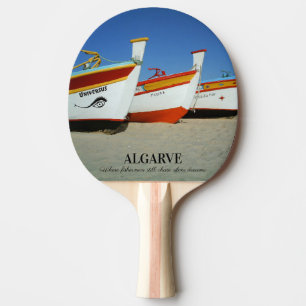 Raquette De Ping Pong Bateaux de pêche sur la plage de l'Algarve Photo