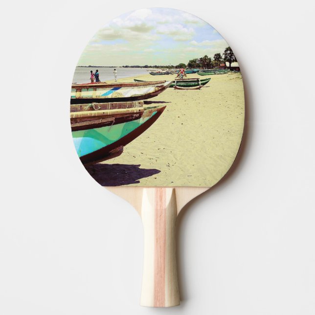 Raquette De Ping Pong Bateaux sur la plage tropicale (Devant)