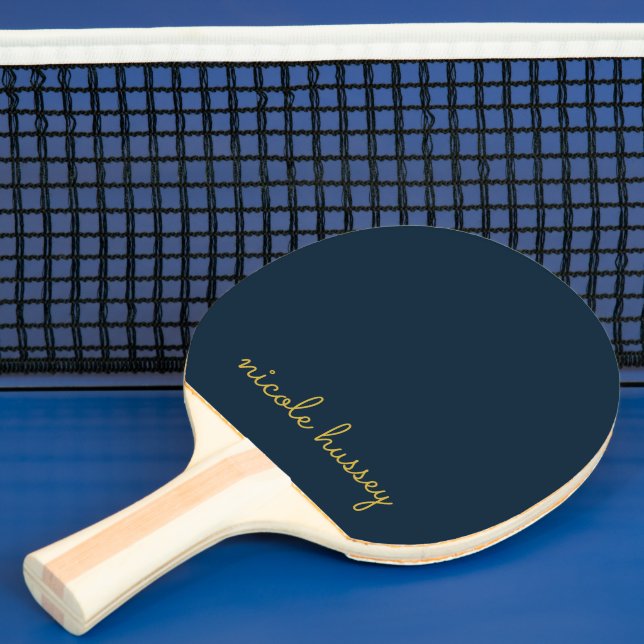 Raquette De Ping Pong Bleu Nuit Or Script  | Monogramme Moderne Élégant (Insitu)