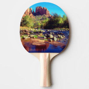 Raquette De Ping Pong Cathedral Rock se reflétant dans Oak Creek