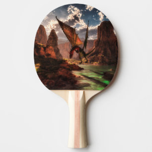 Raquette De Ping Pong Dragon Imaginaire dans les montagnes