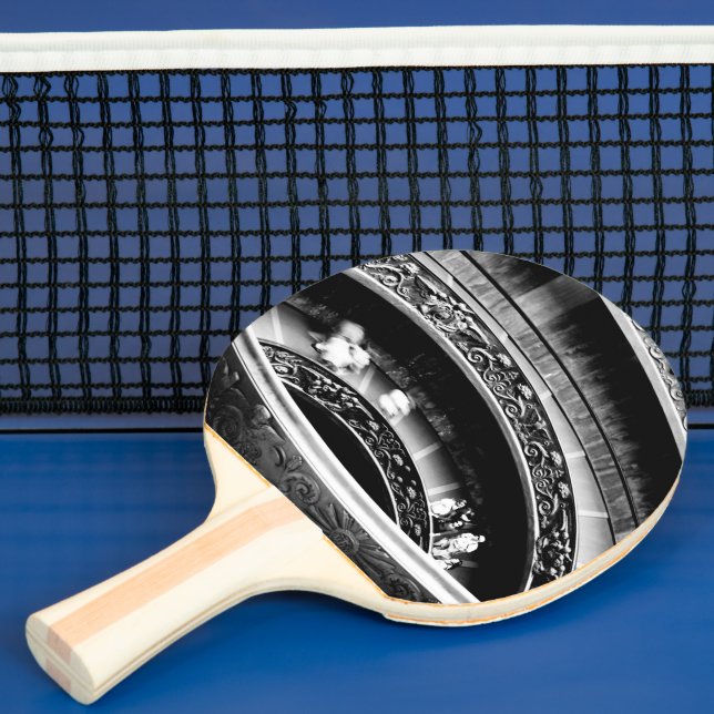 Raquette De Ping Pong Escalier en spirale noir et blanc (Insitu)
