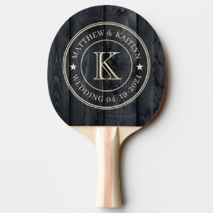 Raquette De Ping Pong Étoile de monogramme de mariage en bois brûlé fonc